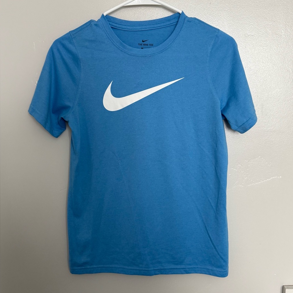 Nike Kids Short Sleeve Blue Dri-Fit Tee. Size L